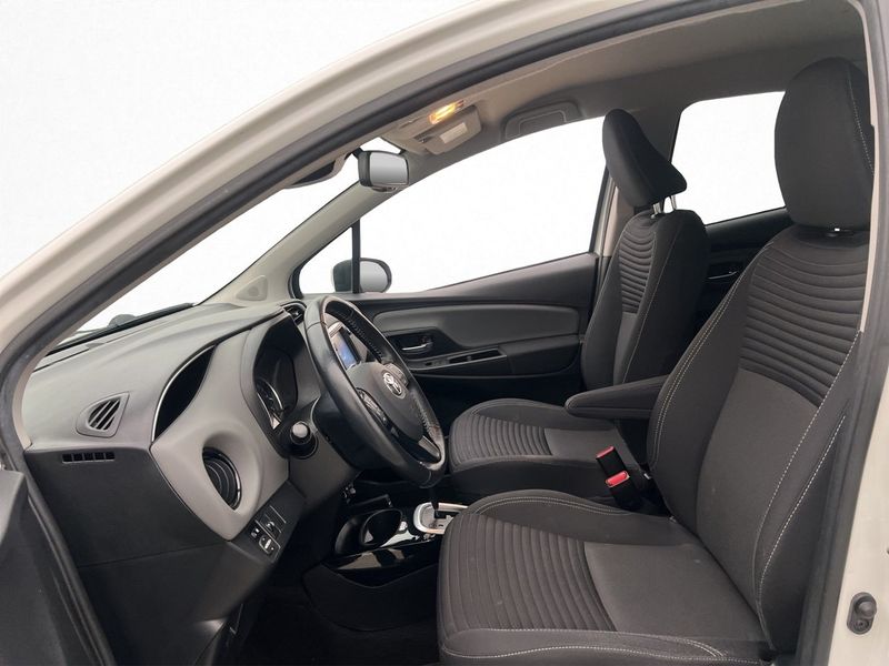 Toyota Yaris bild 11