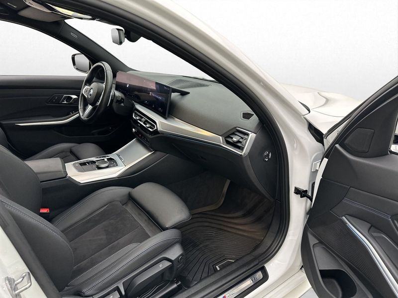 BMW 330 bild 17