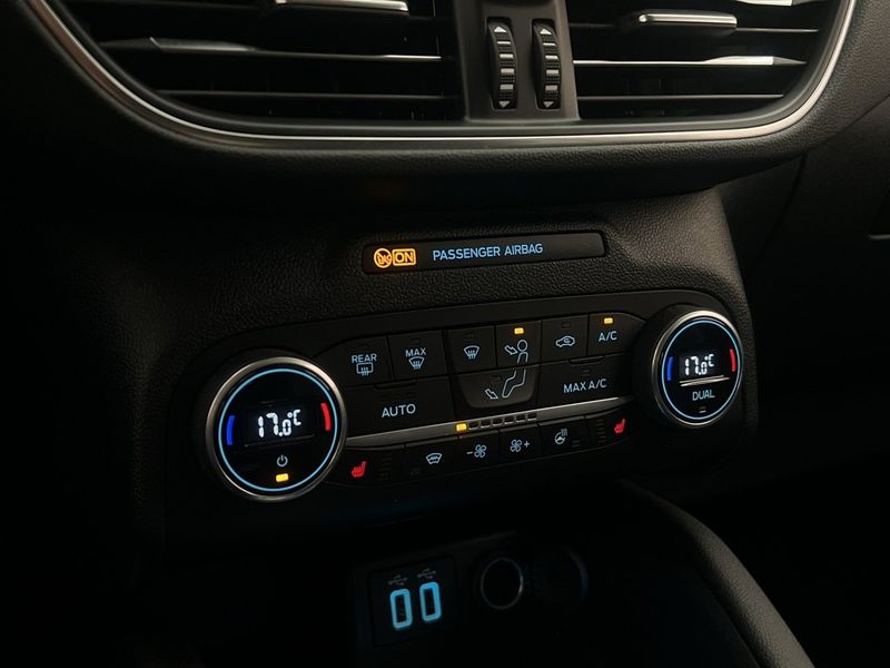 Ford Kuga bild 24