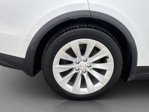 Tesla Model X bild 38