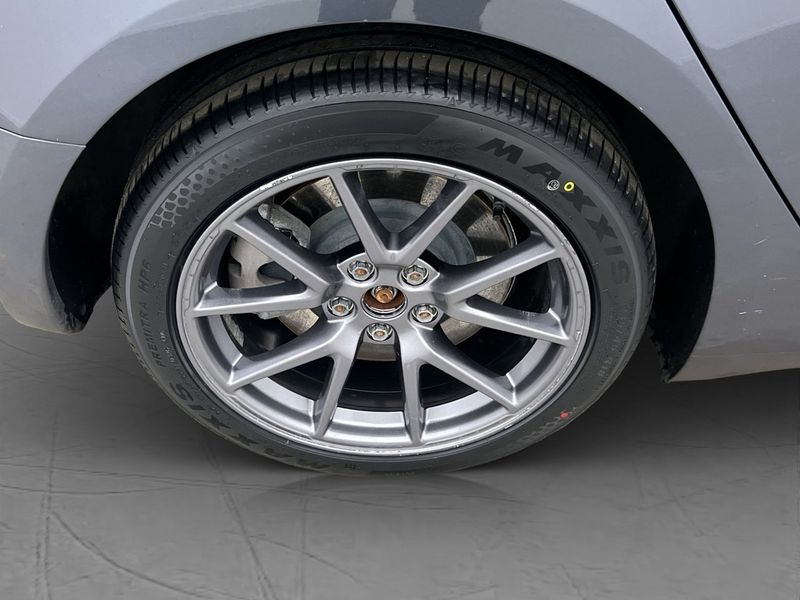 Tesla Model 3 bild 31