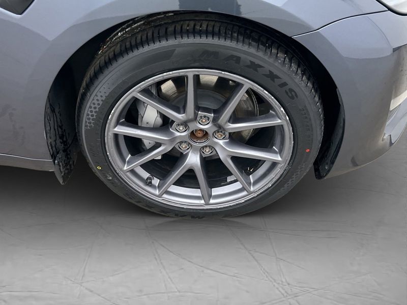 Tesla Model 3 bild 32
