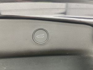 Tesla Model 3 bild 28