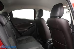 Mazda 2 bild 24