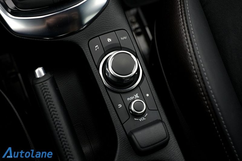 Mazda 2 bild 33