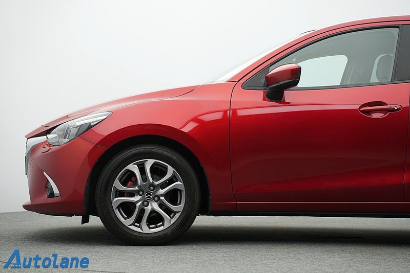 Mazda 2 bild 12