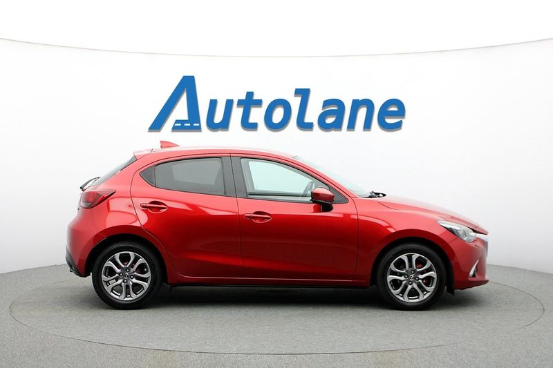 Mazda 2 bild 9