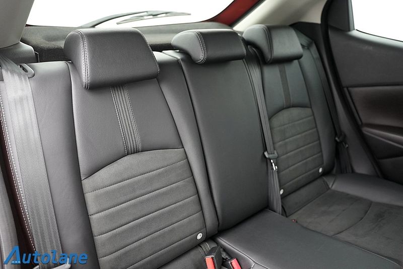 Mazda 2 bild 25