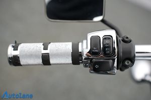 Harley-Davidson Deuce bild 22