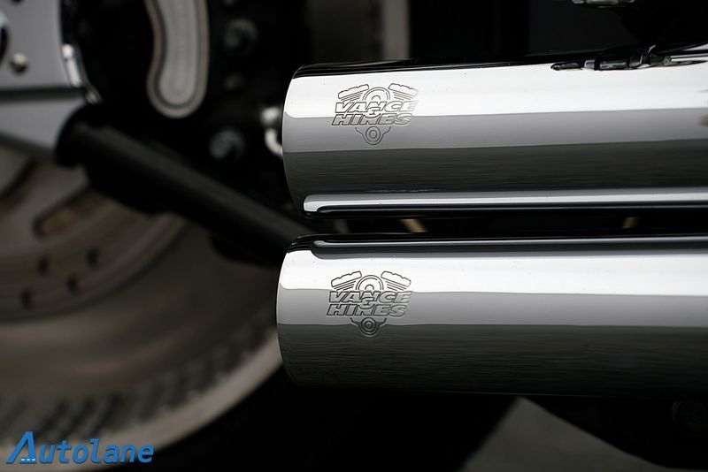 Harley-Davidson Deuce bild 28