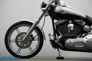 Harley-Davidson Deuce bild 13