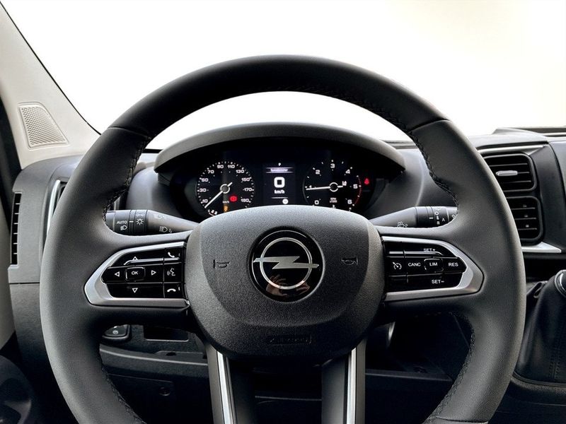 Opel Movano bild 9
