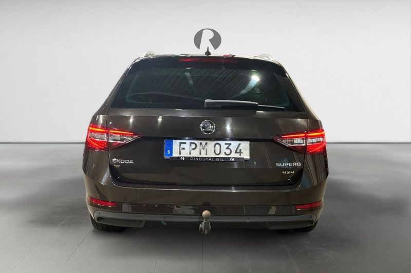 Skoda Superb bild 6