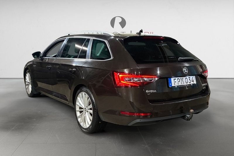 Skoda Superb bild 5
