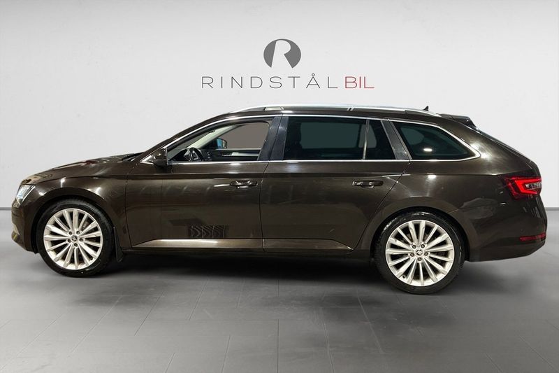Skoda Superb bild 4