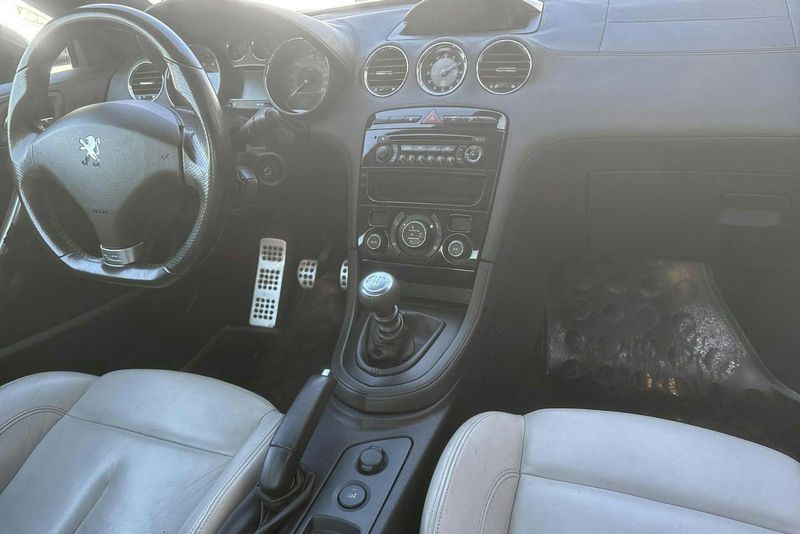 Peugeot RCZ bild 6