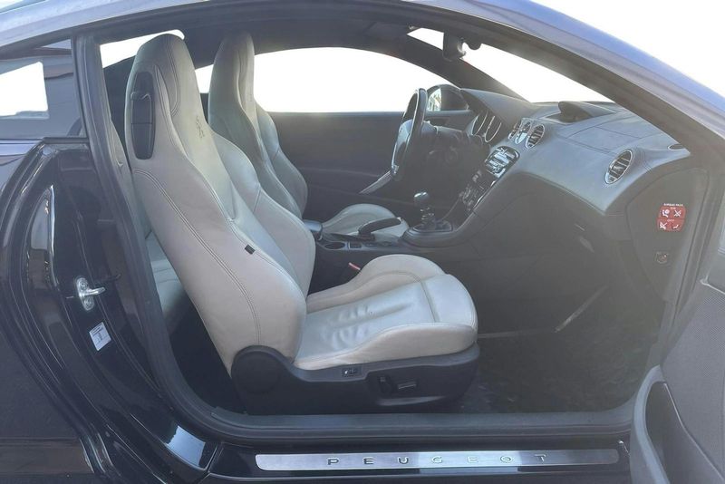 Peugeot RCZ bild 7