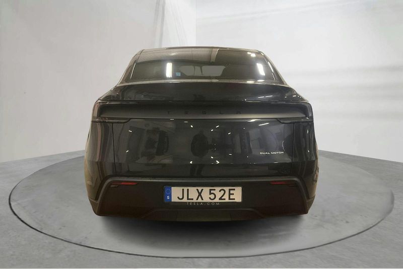 Tesla Model Y bild 5