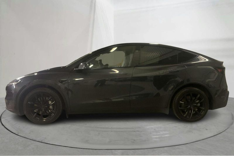 Tesla Model Y bild 2