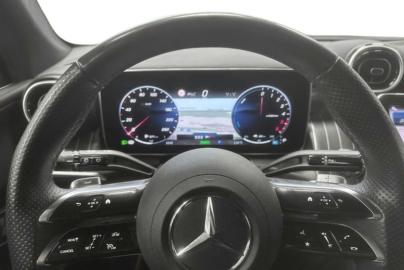Mercedes GLC300 bild 10