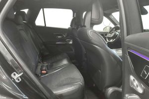 Mercedes GLC300 bild 8