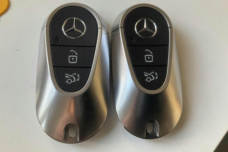 Mercedes GLC300 bild 17