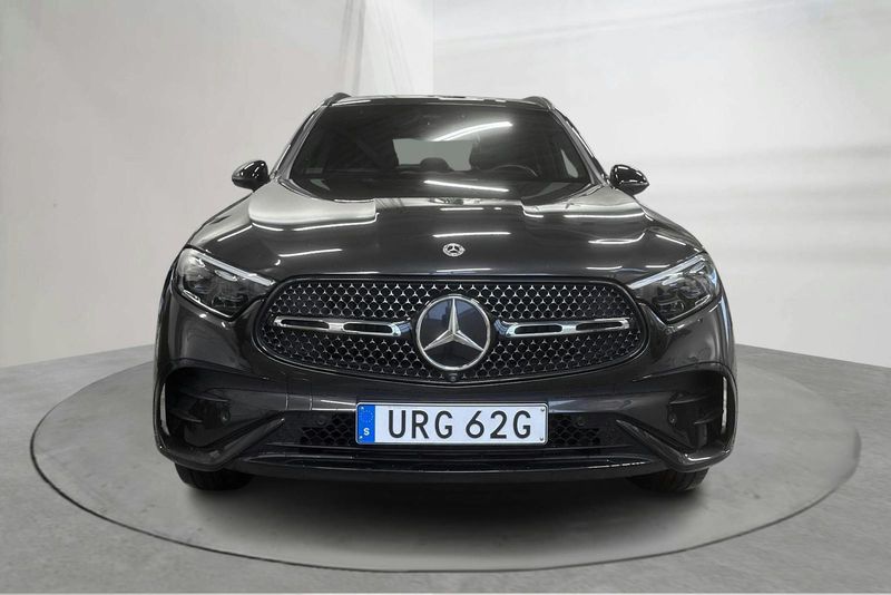 Mercedes GLC300 bild 4