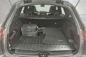 Mercedes GLC300 bild 9