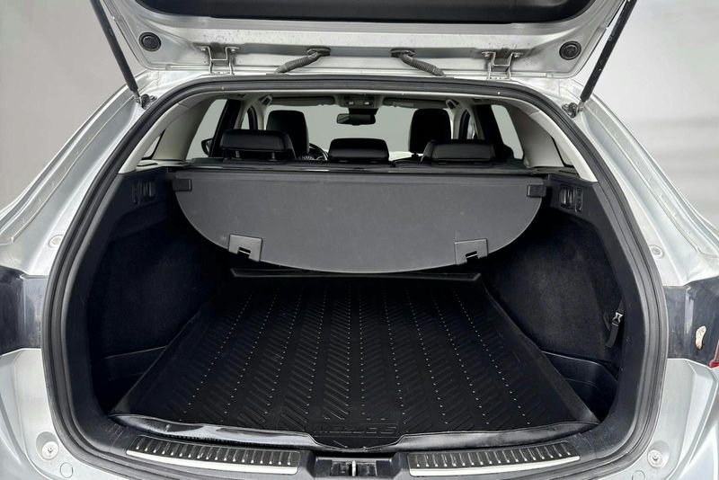 Mazda 6 bild 9