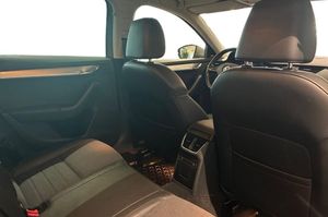 Skoda Octavia bild 19