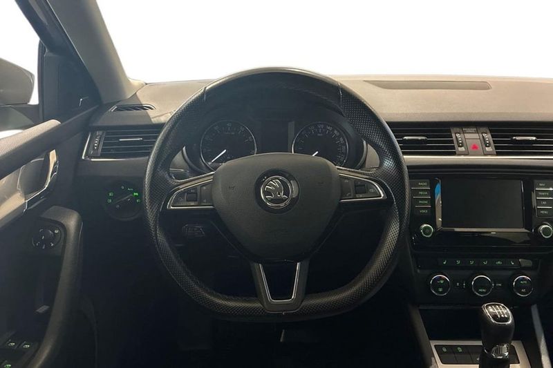 Skoda Octavia bild 14