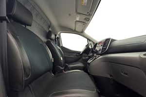 Nissan e-NV200 bild 17