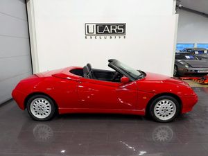 Alfa Romeo Spider bild 2