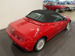 Alfa Romeo Spider bild 8