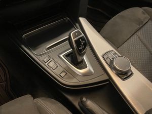 BMW 320 bild 23