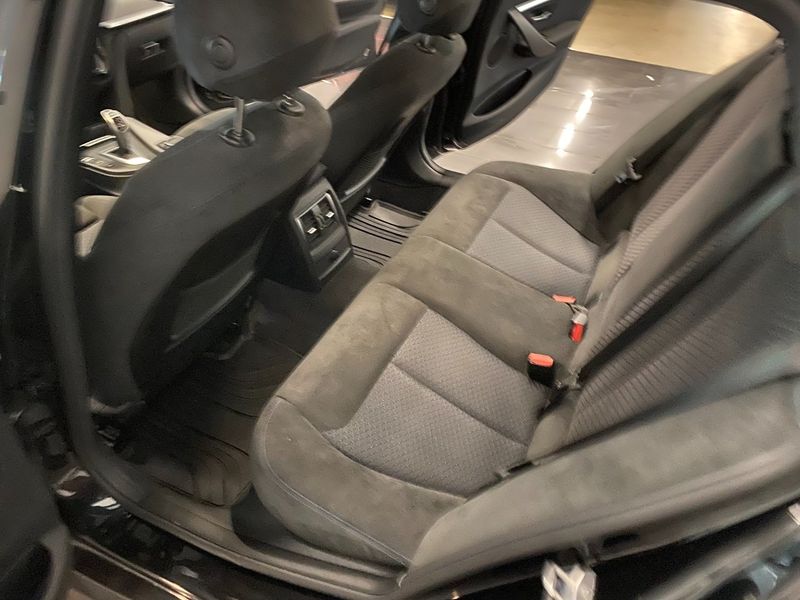 BMW 320 bild 17
