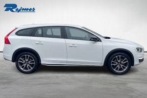 Volvo V60 bild 2