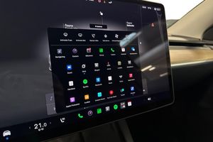 Tesla Model Y bild 20