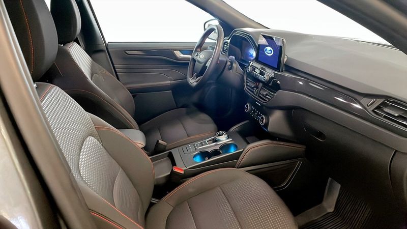 Ford Kuga bild 3