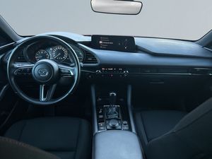 Mazda 3 bild 8