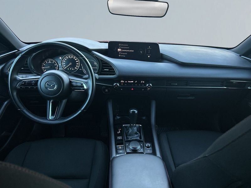 Mazda 3 bild 8