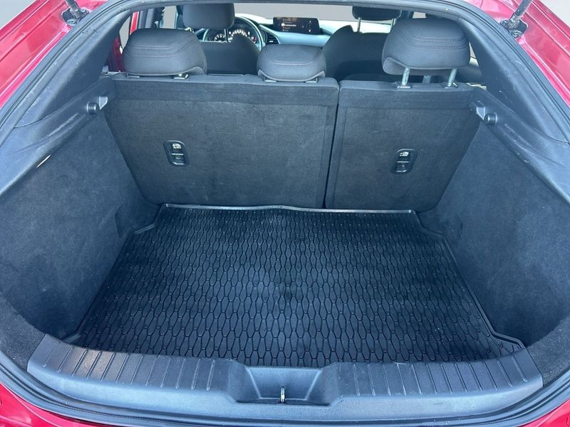 Mazda 3 bild 12