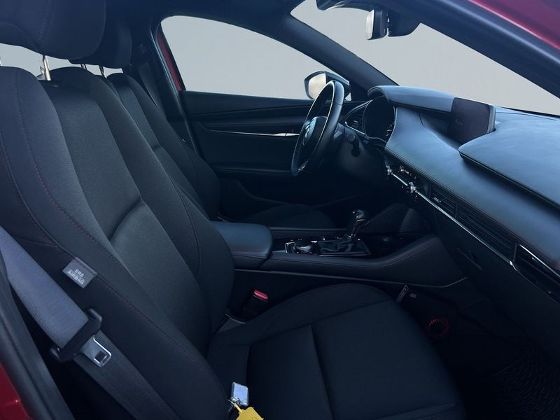 Mazda 3 bild 10