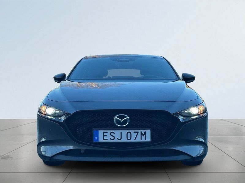 Mazda 3 bild 2