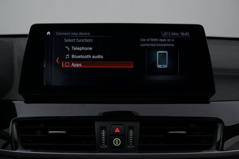 BMW X1 bild 18