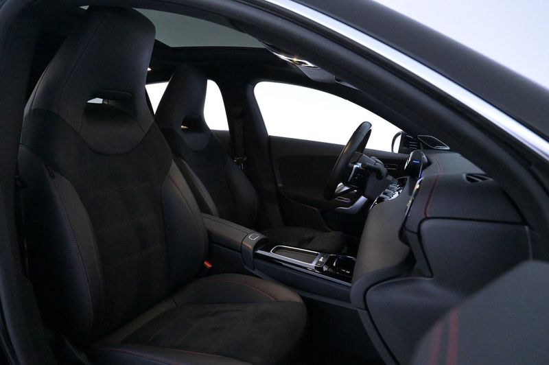 Mercedes CLA250 bild 12