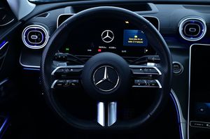 Mercedes C300 bild 7