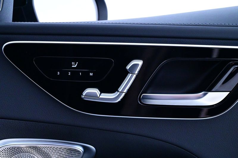 Mercedes C300 bild 16