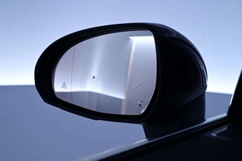 Mercedes GLC300 bild 24