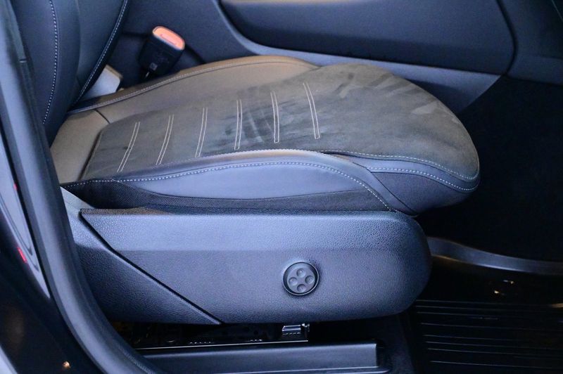 Mercedes GLC300 bild 17